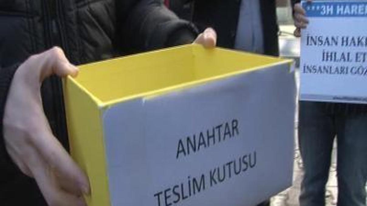 Protesto etmekten bile utanıyoruz