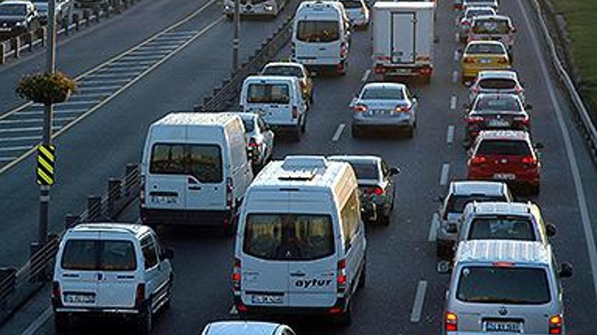 İstanbulda bugün bazı yollar kapalı İstanbulda bugün bazı yollar kapalı