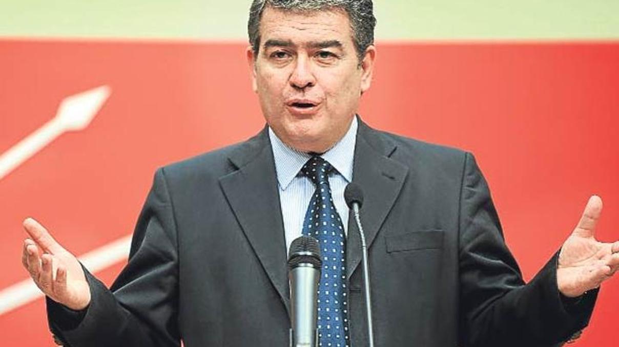 Süheyl Batum CHPye geri döndü Süheyl Batum CHPye geri döndü
