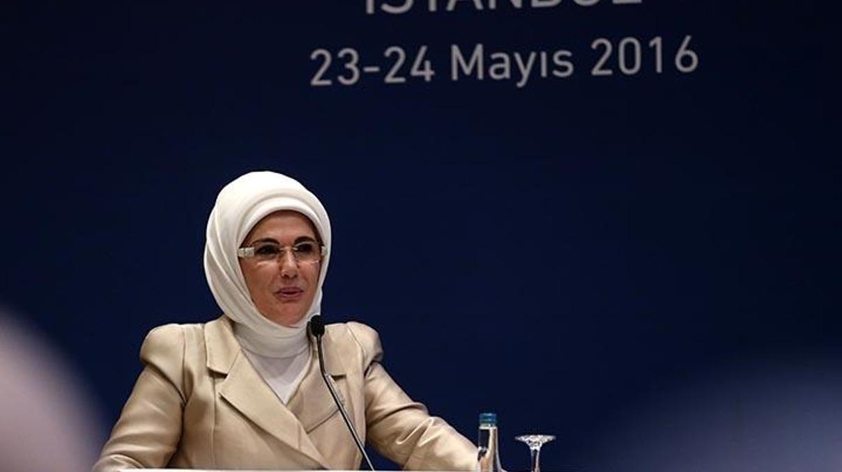 Emine Erdoğan Dünya İnsani Zirvesinde konuştu Emine Erdoğan Dünya İnsani Zirvesinde konuştu