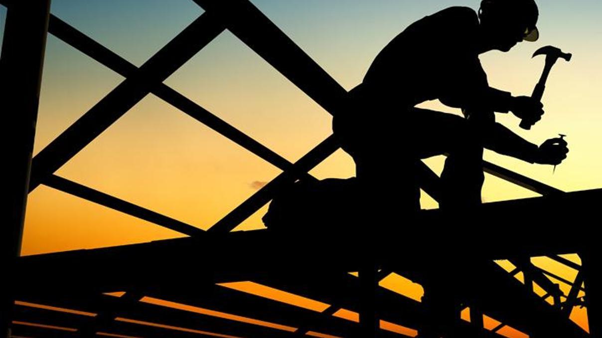 40 meslekte aranan yeterlilik belgesi alma şartı ertelendi