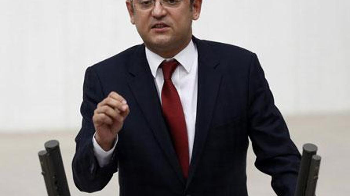 Özgür Özel: Önümüzdeki günlerde AK Partide sarsıcı istifalar duyabiliriz Özgür Özel: Önümüzdeki günlerde AK Partide sarsıcı istifalar duyabiliriz