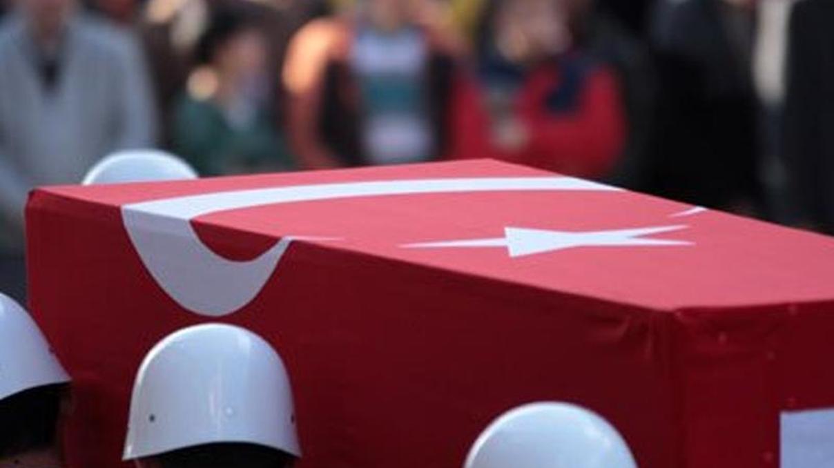 Terör saldırısında hayatını kaybeden şehit polisler için tören düzenlendi Terör saldırısında hayatını kaybeden şehit polisler için tören düzenlendi