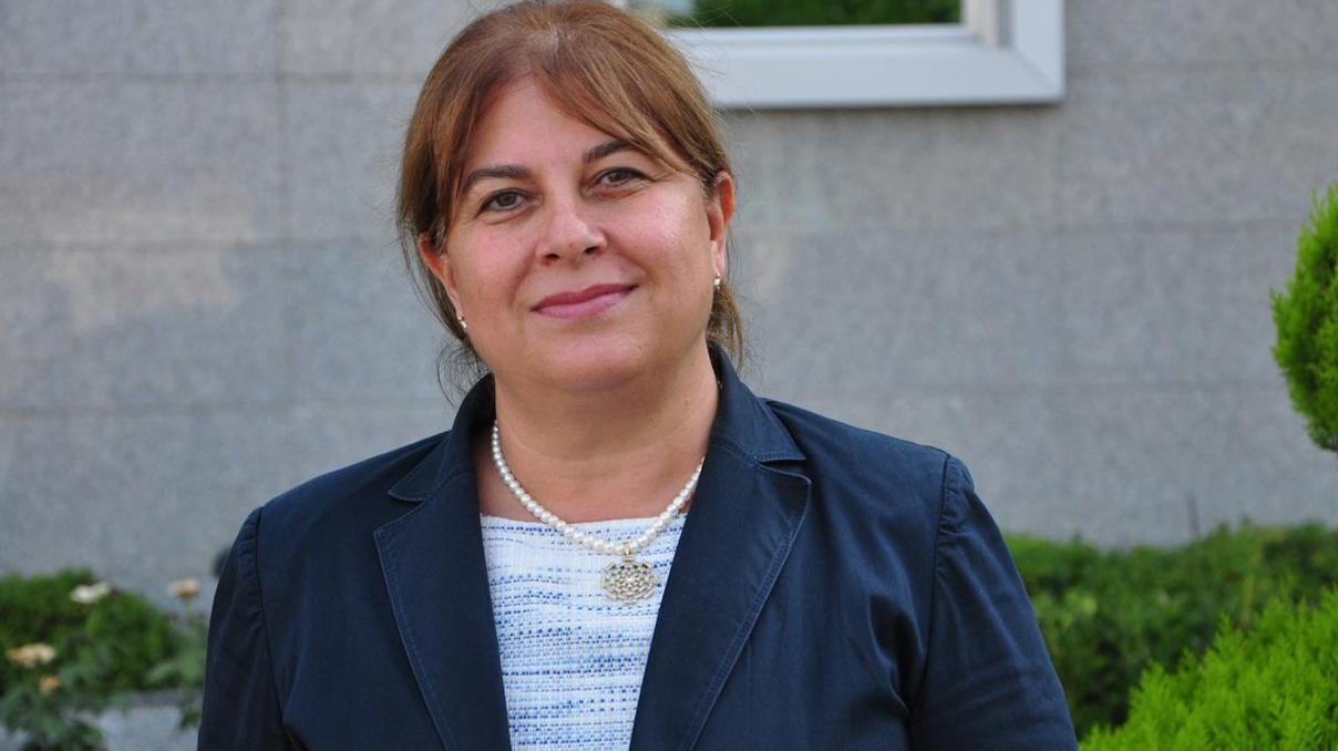 Leyla Zananın odasını istedi