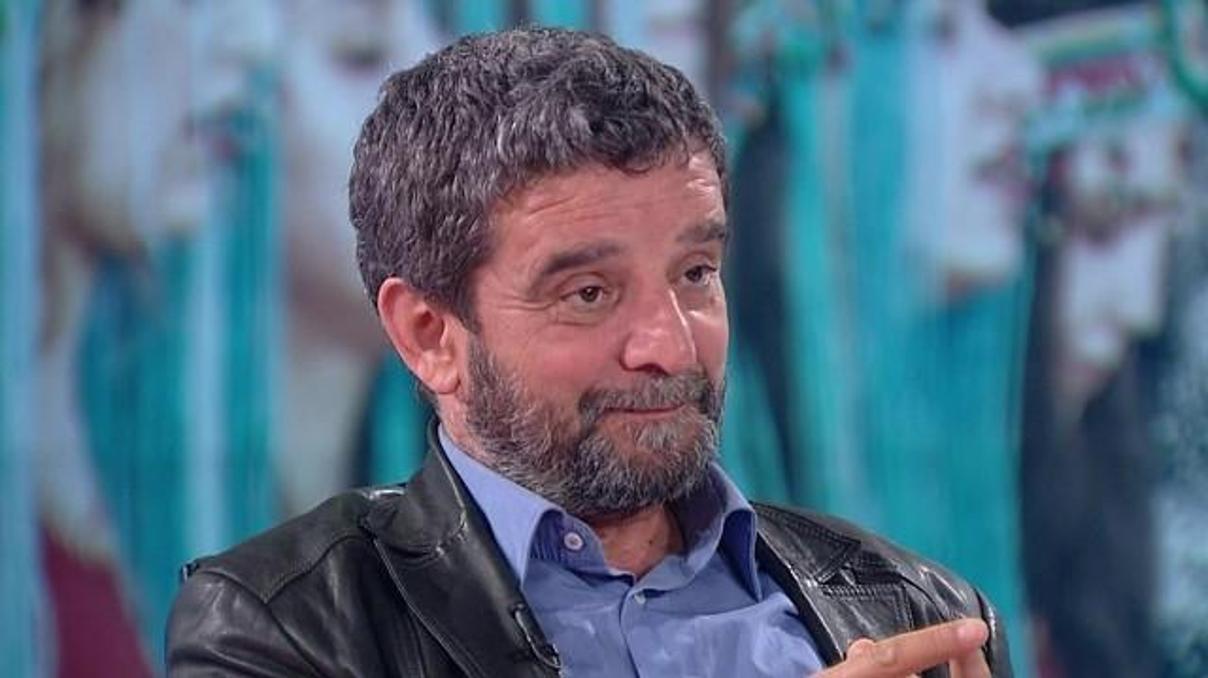 Son dakika... Mümtazer Türköneye hapis cezası Son dakika... Mümtazer Türköneye hapis cezası