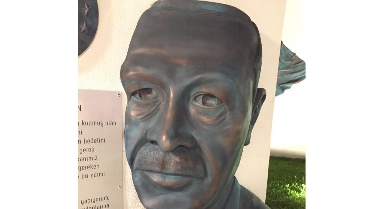 Erdoğan büstü Erdoğana benzemiyor tartışması