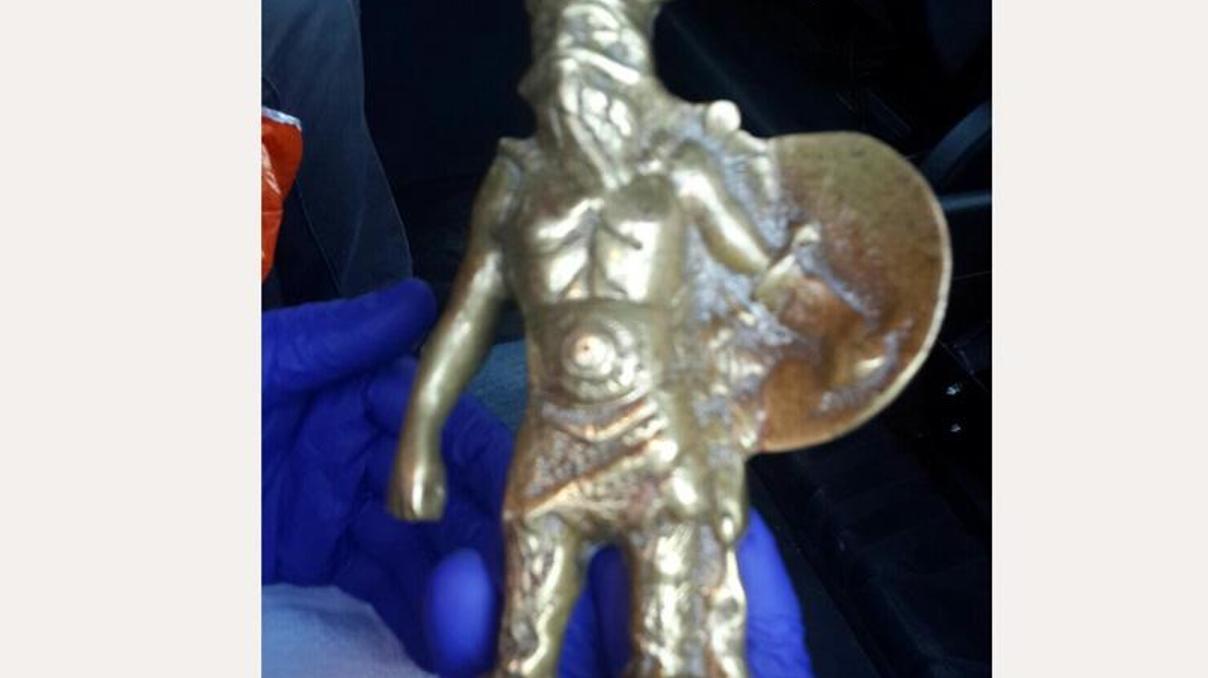 İstanbula Viking heykelini kaçırırken yakalandı İstanbula Viking heykelini kaçırırken yakalandı