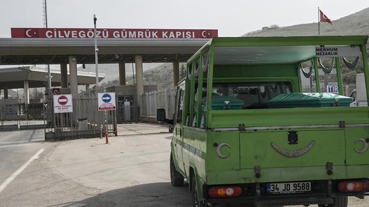 Reyhanlıya roketli saldırıda ölen Suriyelinin cenazesi İdlibe gönderildi