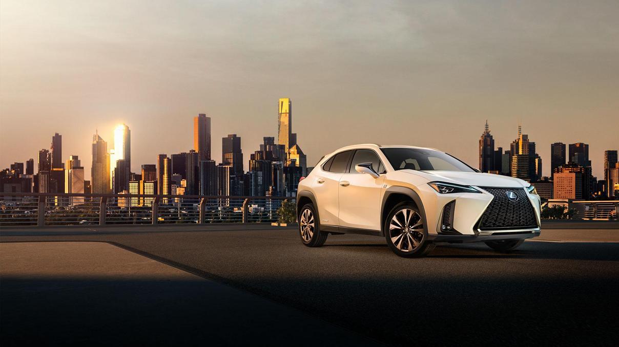 Lexus UX ortaya çıktı