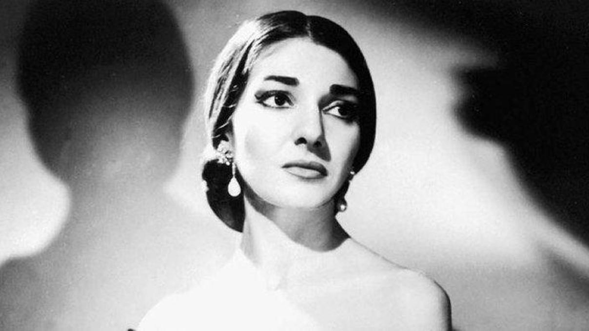 41 yıl önce hayatını kaybeden diva konser turnesine çıkacak