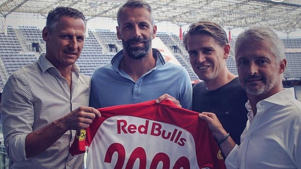 Marco Rose Salzburg ile uzattı