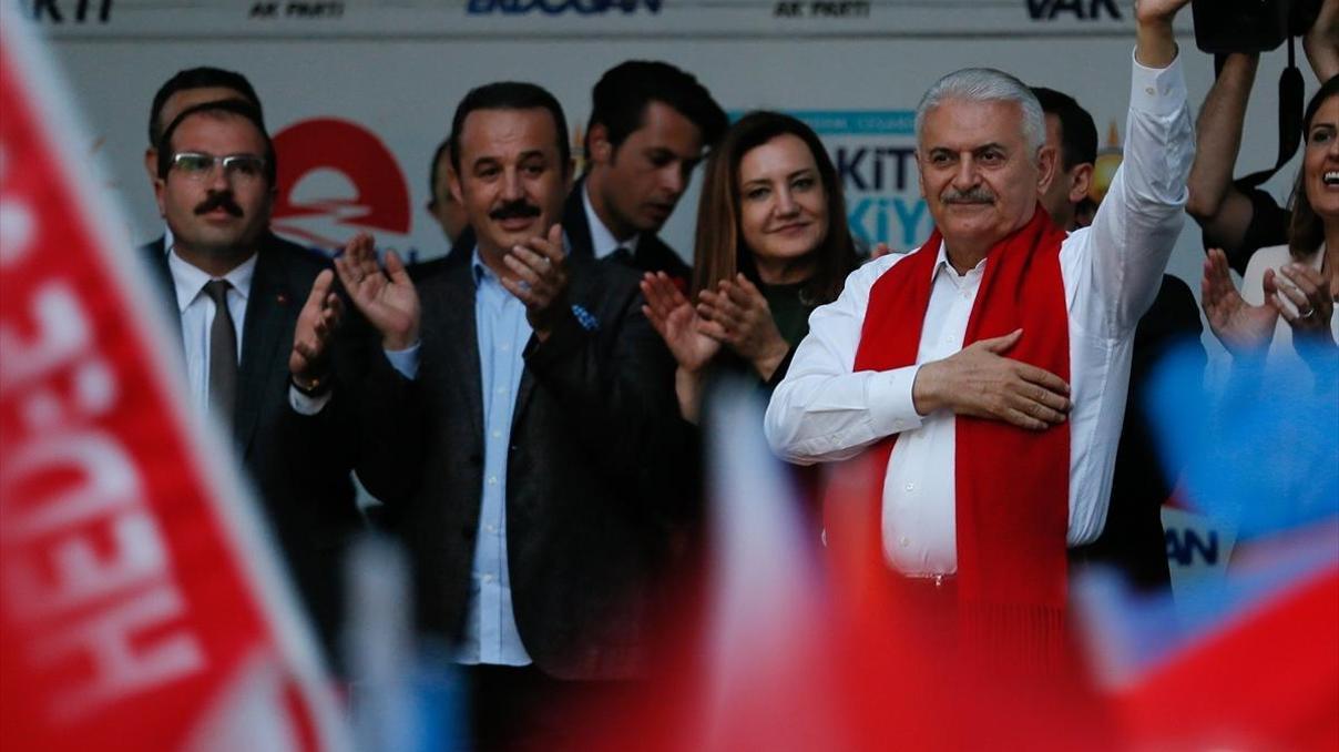 Binali Yıldırım. Cumhur İttifakı Türkiyenin beka meselesidir Binali Yıldırım. Cumhur İttifakı Türkiyenin beka meselesidir