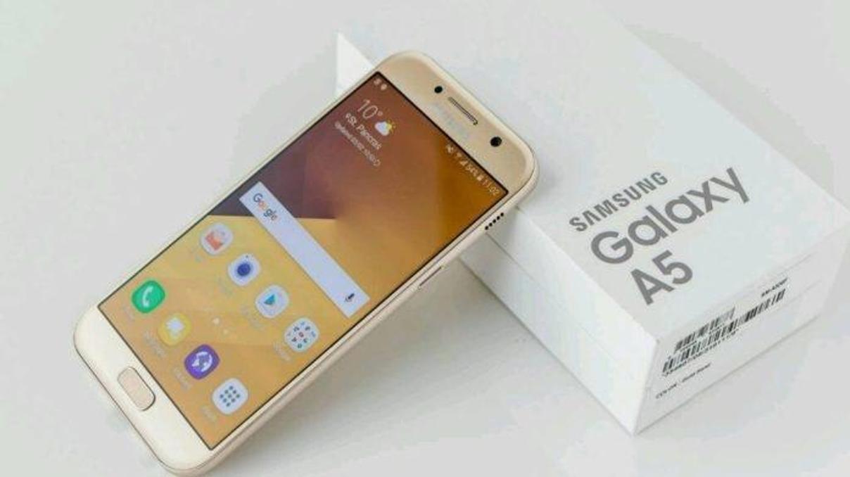 Galaxy A5 (2017) Android Oreoya kavuştu Galaxy A5 (2017) Android Oreoya kavuştu
