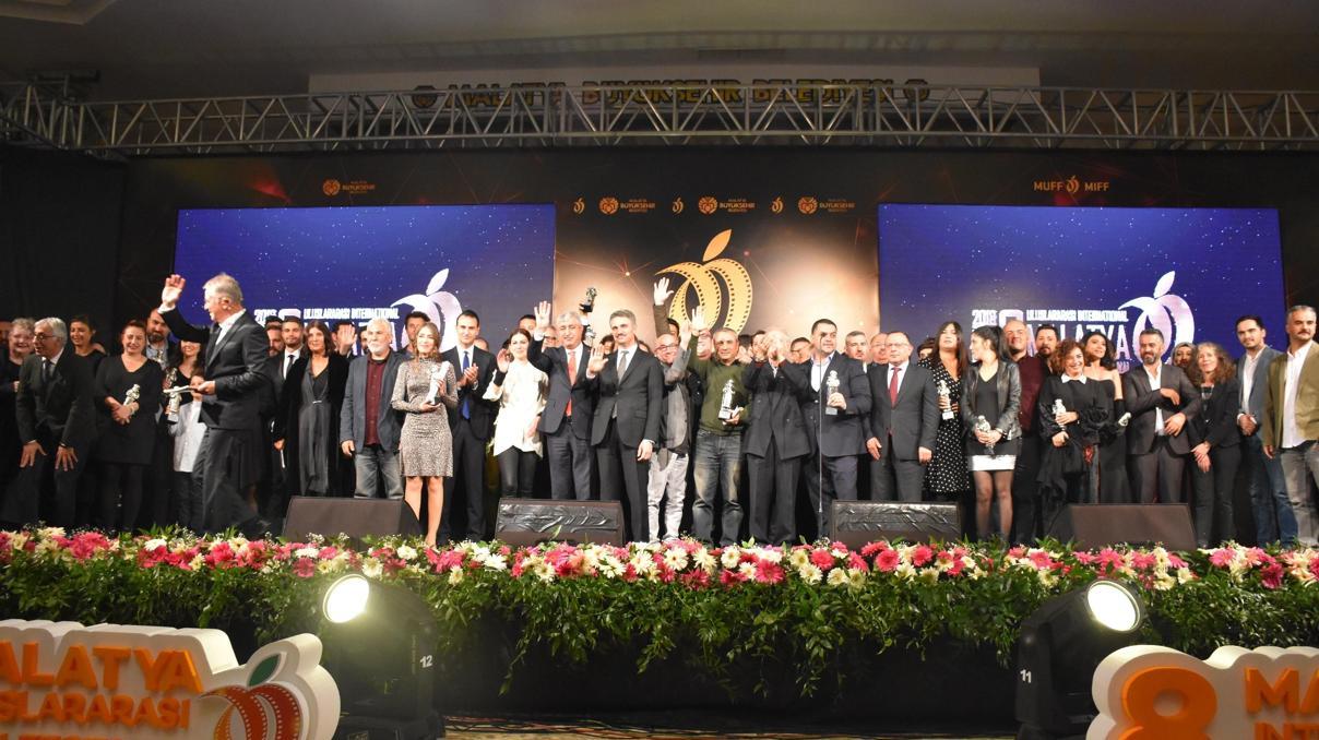 Malatya Uluslararası Film Festivalinde ödüller sahiplerini buldu Malatya Uluslararası Film Festivalinde ödüller sahiplerini buldu