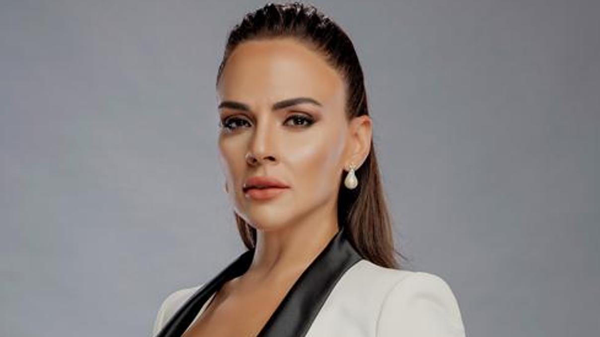 Buket Aydından Nagehan Alçıya Sıla yanıtı Buket Aydından Nagehan Alçıya Sıla yanıtı