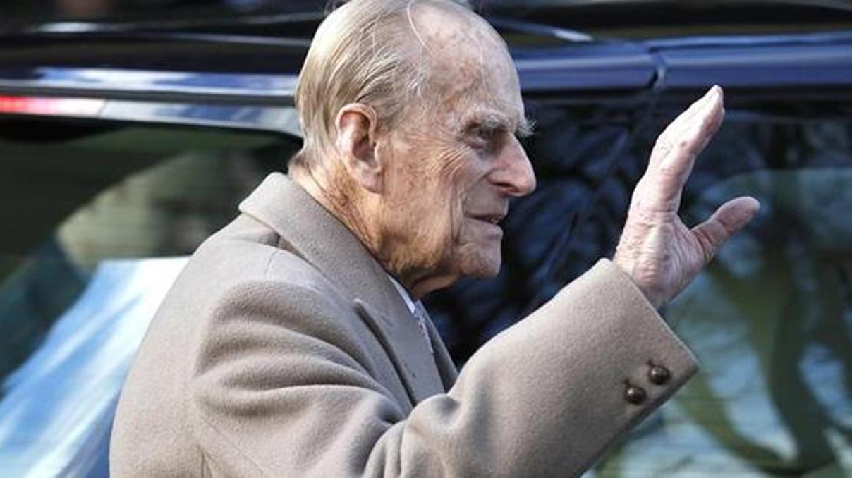 97 yaşındaki Prens Philip trafik kazası geçirdi