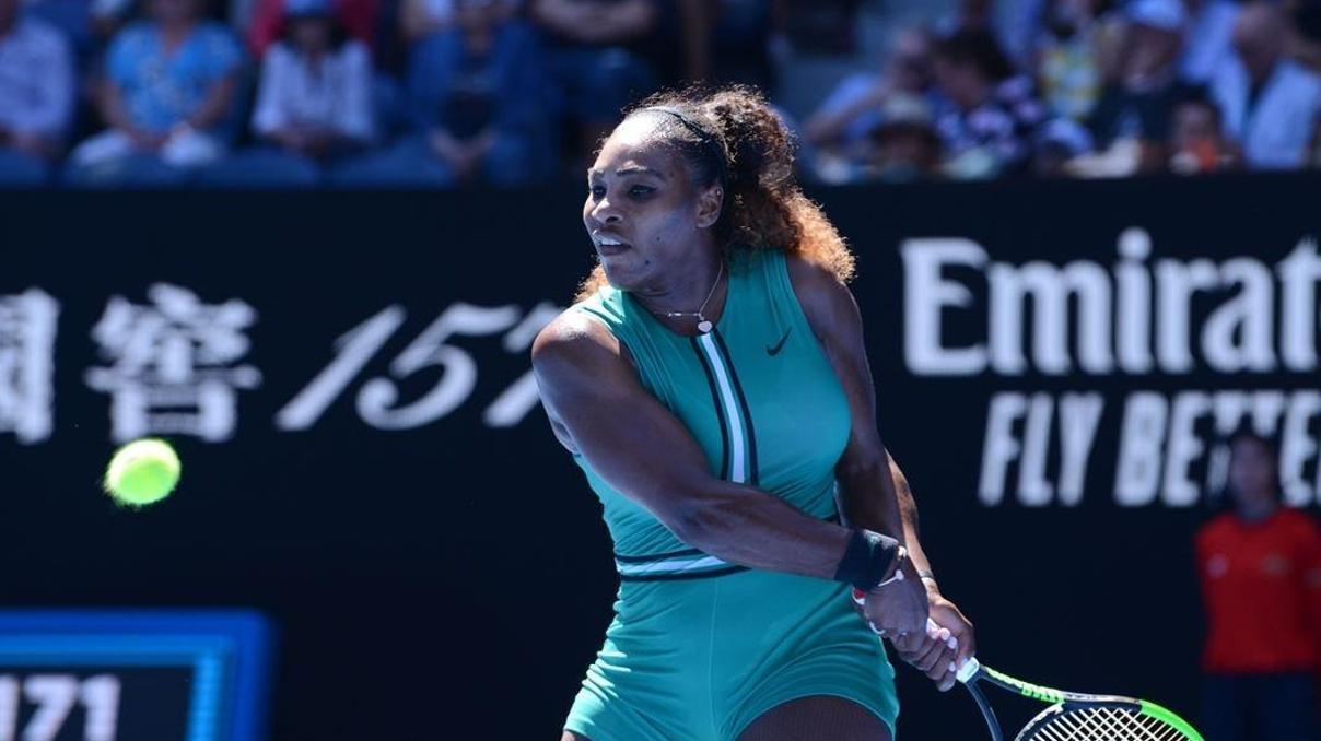 Serena Williams dördüncü turda