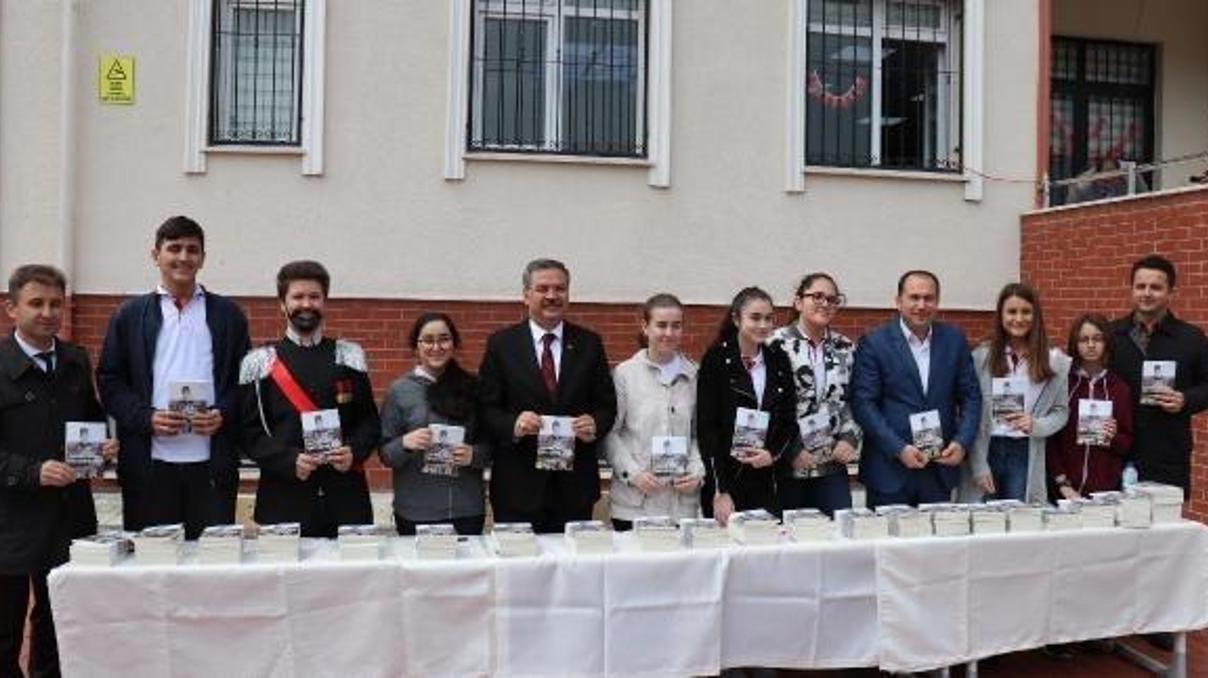 Plevne kahramanı Gazi Osman Paşaya öğrencilerden vefa