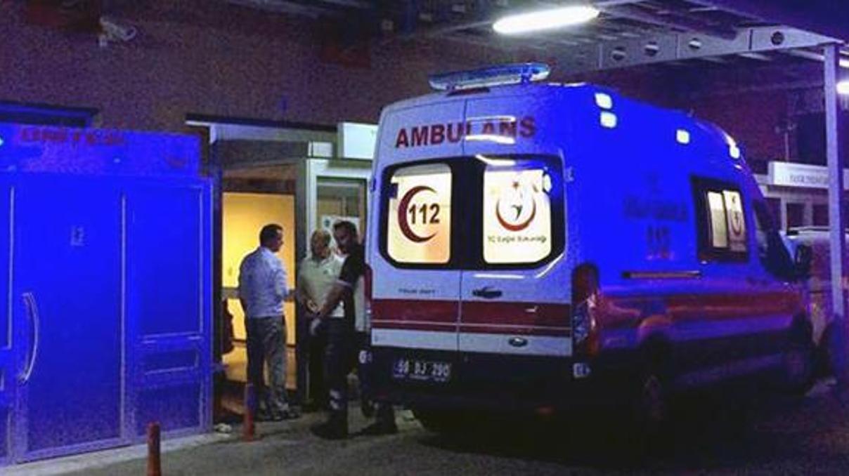 Trans bireyi bıçaklayıp kaçtı Trans bireyi bıçaklayıp kaçtı
