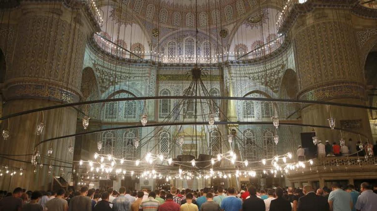 Teravih namazı saat kaçta İstanbul teravih namazı saati – 31 Mayıs