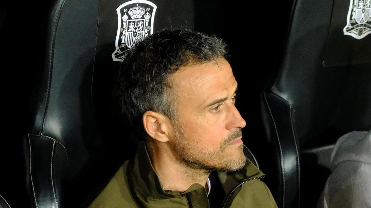 Luis Enrique görevinden ayrıldı Luis Enrique görevinden ayrıldı