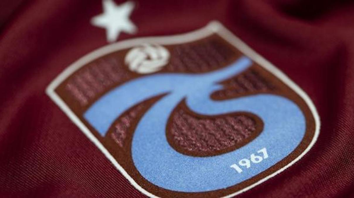 Trabzonspor, üç genç oyuncusuyla sözleşme yeniledi Trabzonspor, üç genç oyuncusuyla sözleşme yeniledi