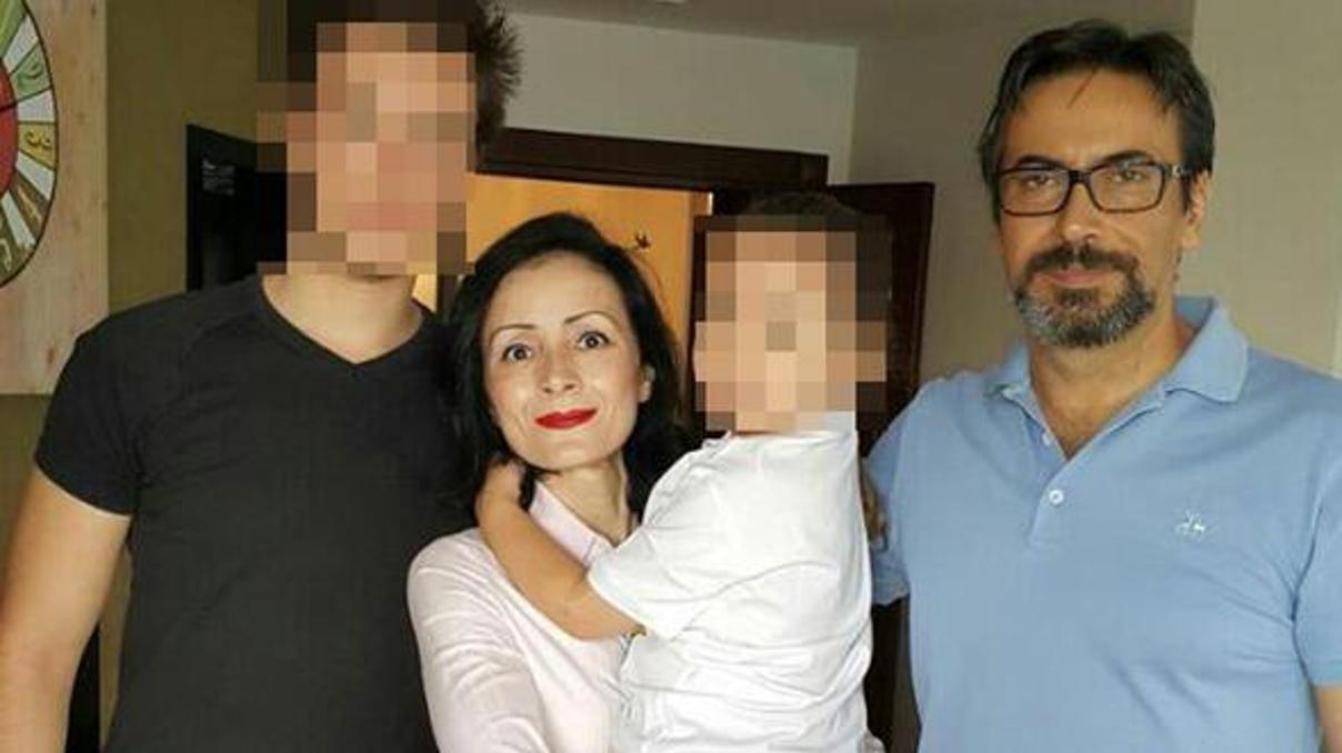 Üniversitedeki skandal ortaya çıktı ‘Ben batarsam siz de batarsınız’ diyerek tehdit etti Üniversitedeki skandal ortaya çıktı ‘Ben batarsam siz de batarsınız’ diyerek tehdit etti