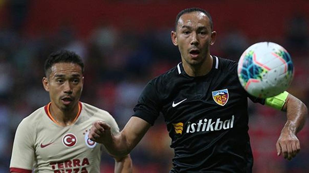 Son dakika... Umut Bulut ve Şamil Çinaz Kayserispordan ayrıldı