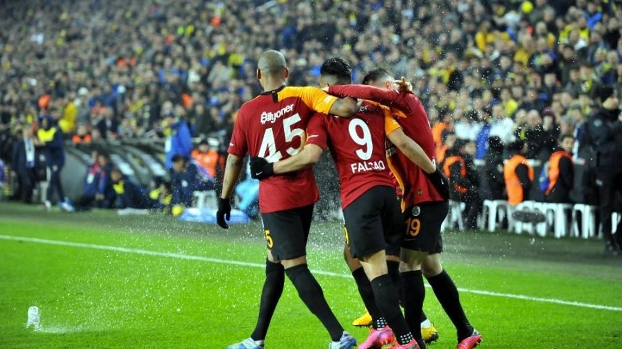 Fenerbahçe 1-3 Galatasaray MAÇ ÖZETİ