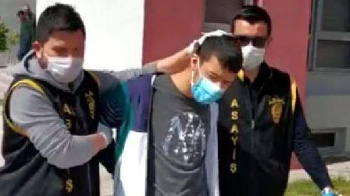 Minibüs kurşunlayan cezaevi firarisi yakalandı Minibüs kurşunlayan cezaevi firarisi yakalandı