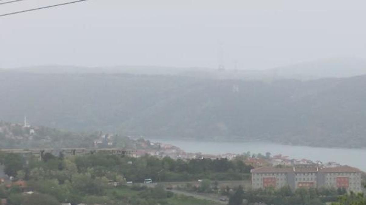 Çöl tozları ve trafik İstanbuldaki hava kalitesini etkiledi Çöl tozları ve trafik İstanbuldaki hava kalitesini etkiledi
