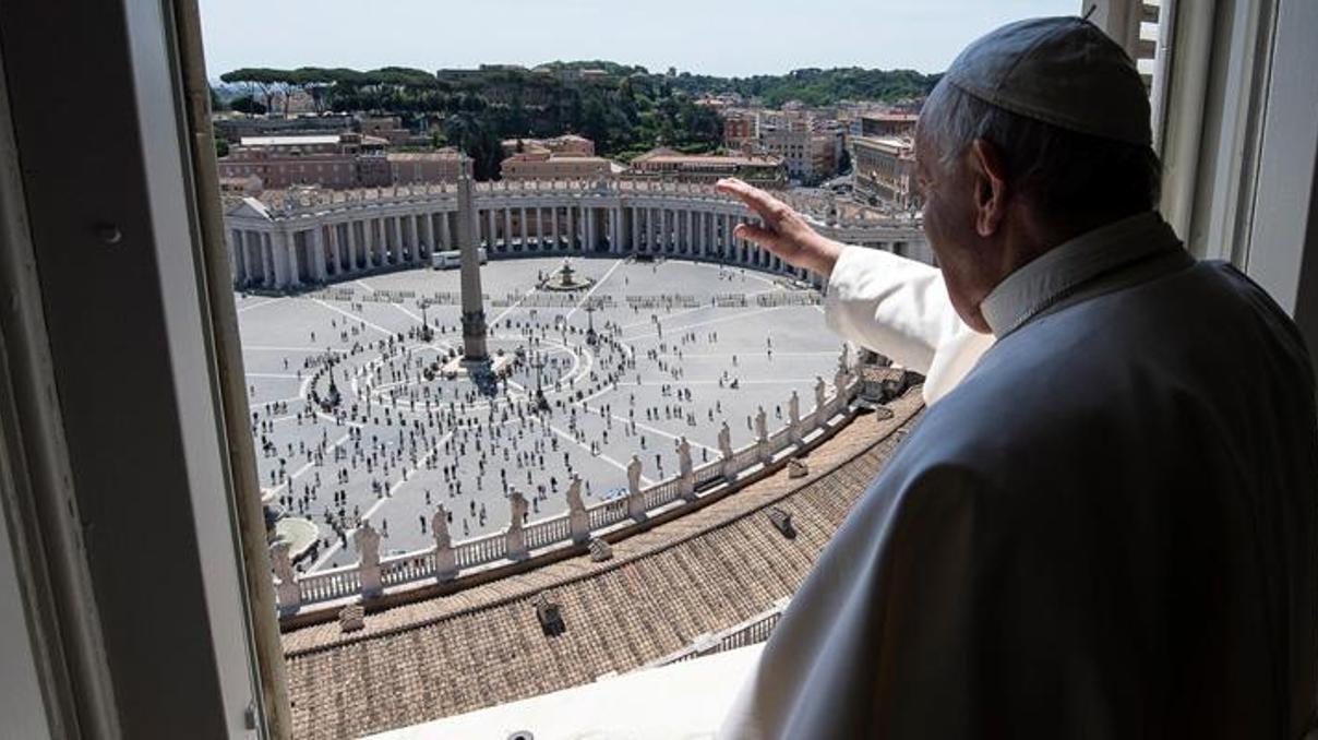 Papa Francis’den 3 ay sonra ilk kutsama