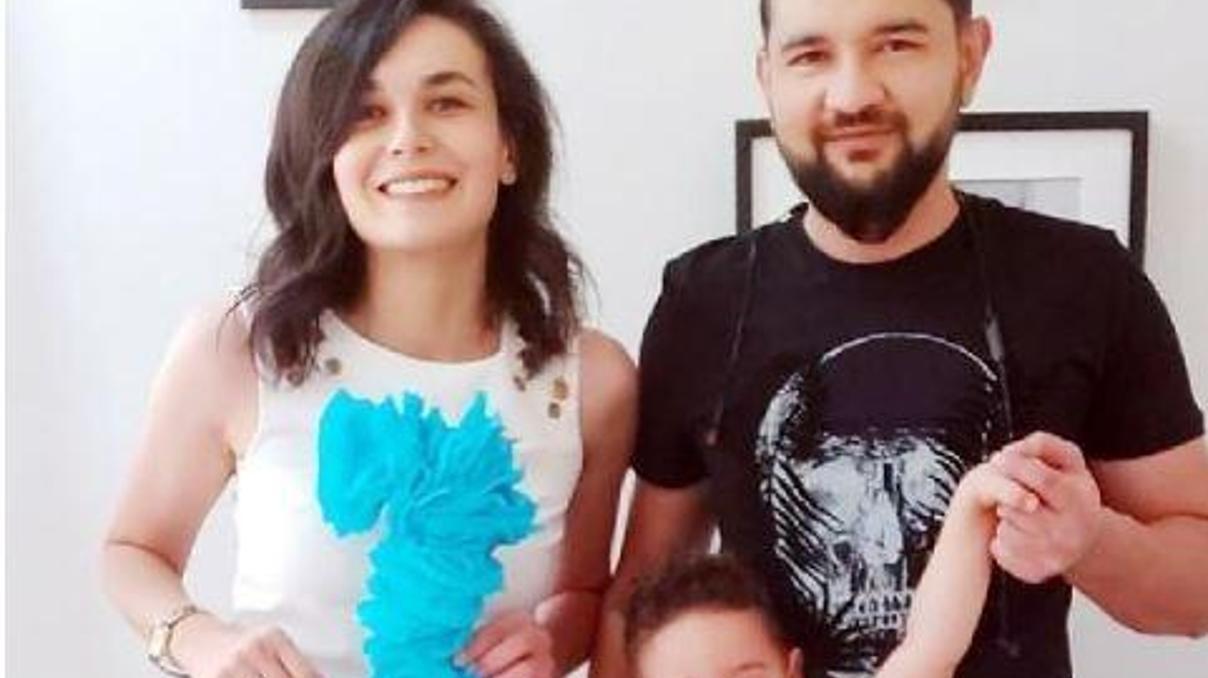 Son dakika... Denizde boğulan polis memuru Özgül, son yolculuğuna uğurlandı Son dakika... Denizde boğulan polis memuru Özgül, son yolculuğuna uğurlandı