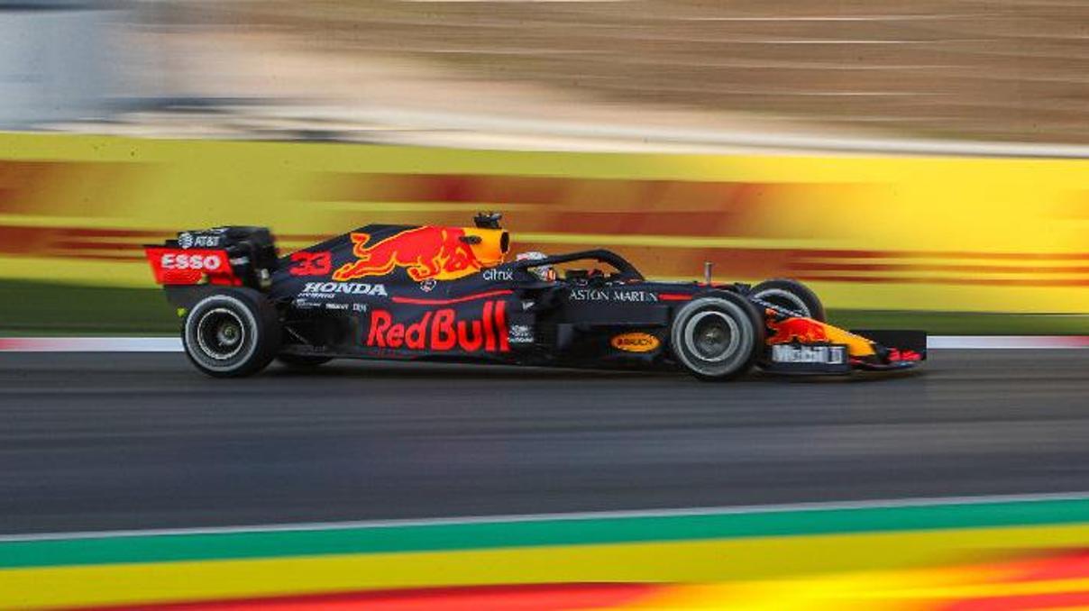 Formula 1 İstanbulda ilk seansın en hızlısı Verstappen Formula 1 İstanbulda ilk seansın en hızlısı Verstappen