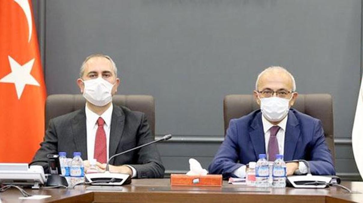 Son dakika haberi... Bakan Elvan ve Gül iş dünyası ile görüşecek