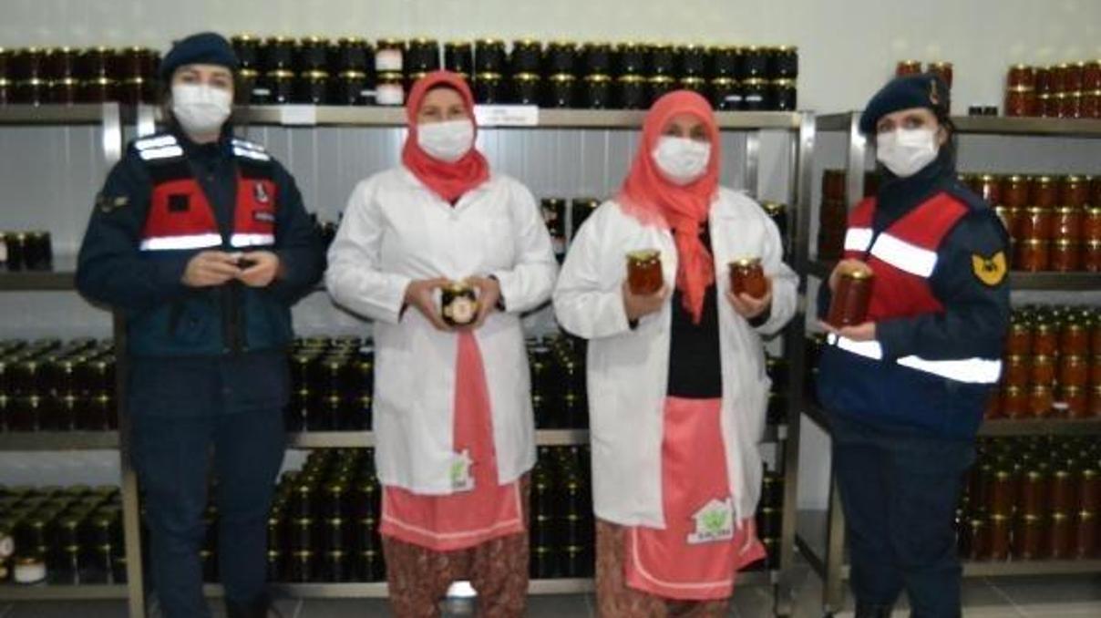 Kadın çiftçilere KADES bilgilendirmesi