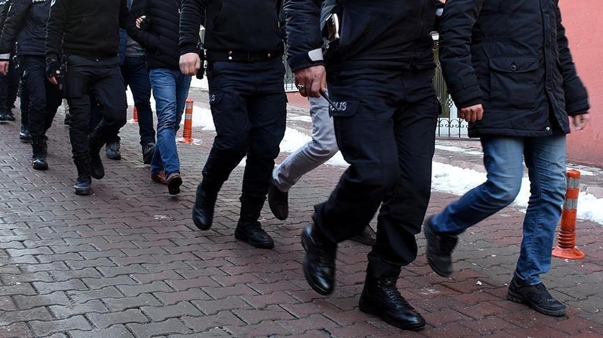 Son dakika... 40 ilde PKK/KCK operasyonu: 718 gözaltı Son dakika... 40 ilde PKK/KCK operasyonu: 718 gözaltı