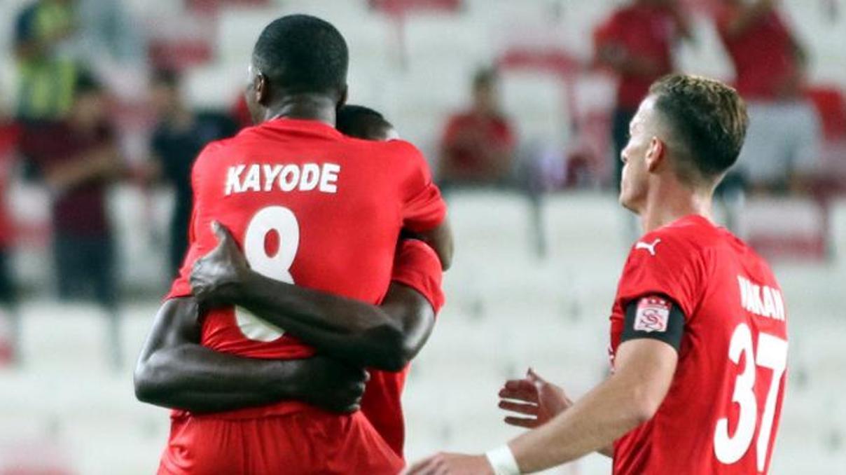 Son dakika... Dinamo Batum-Sivasspor maçının hakemi Irfan Peljto Son dakika... Dinamo Batum-Sivasspor maçının hakemi Irfan Peljto