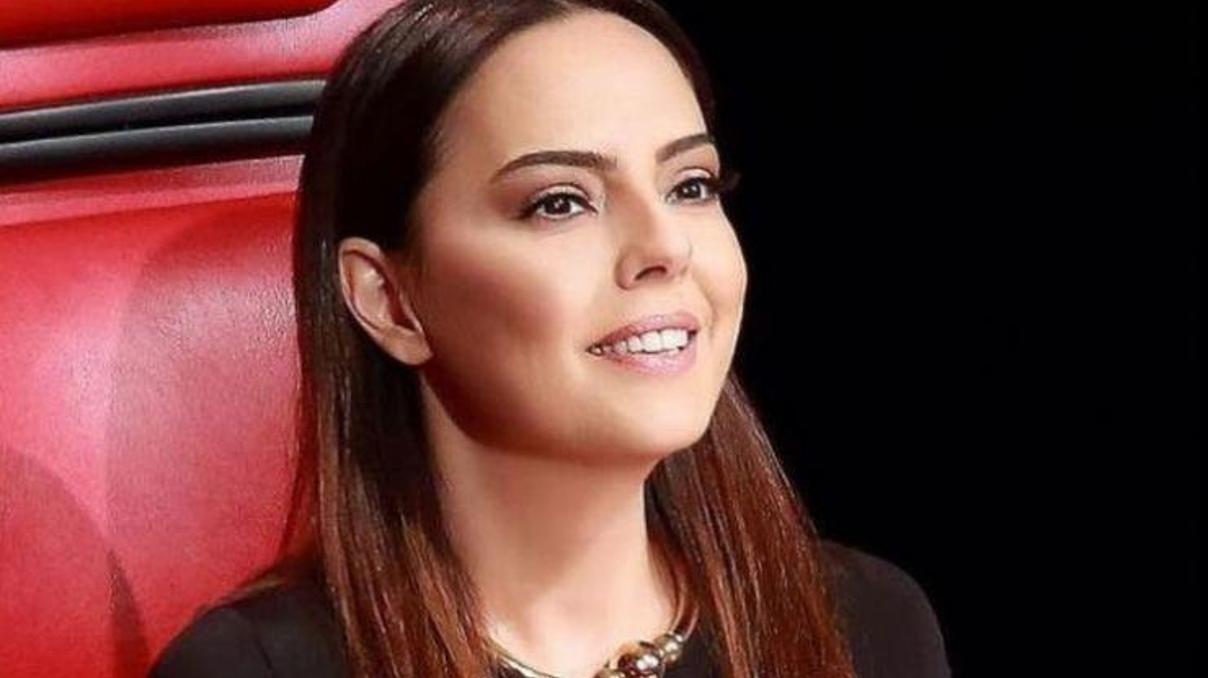 Ebru Gündeş, makyajsız fotoğrafını paylaştı
