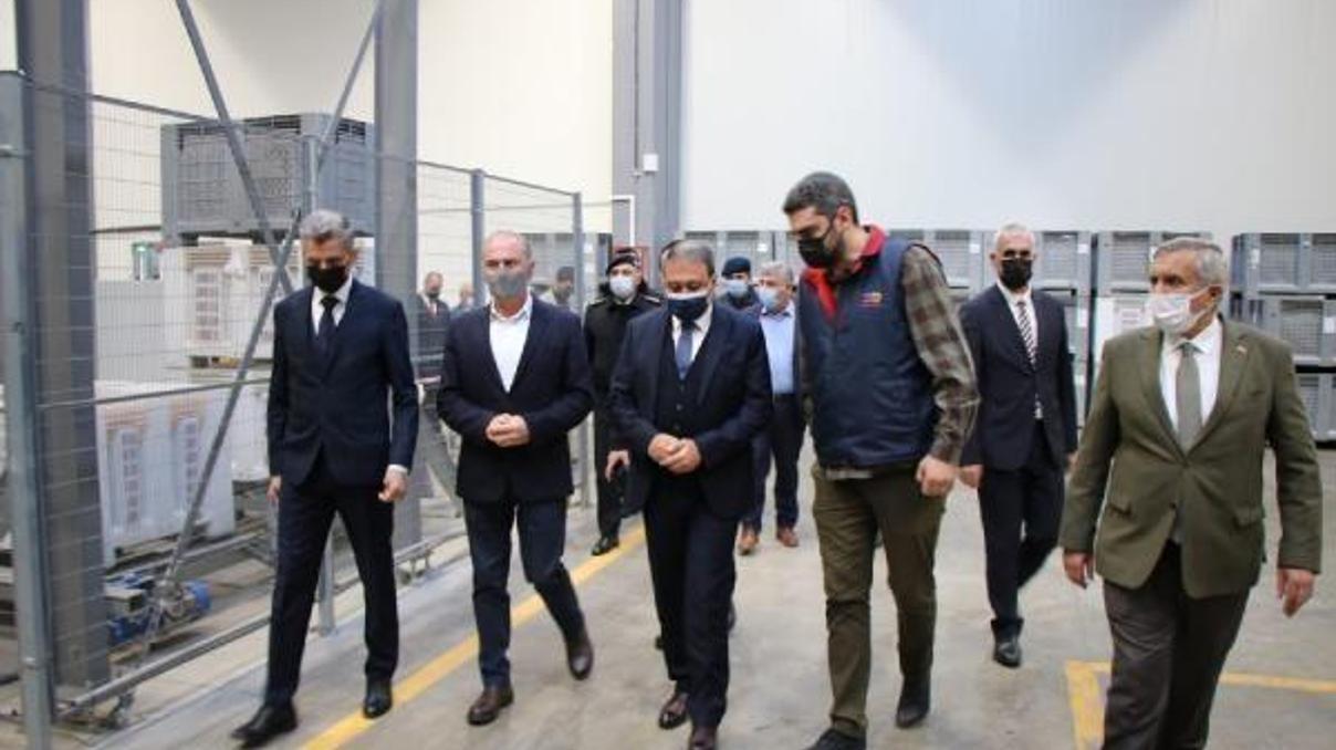 Balıkesir Valisi Şıldak, Gönen Deri OSB’de incelemelerde bulundu Balıkesir Valisi Şıldak, Gönen Deri OSB’de incelemelerde bulundu