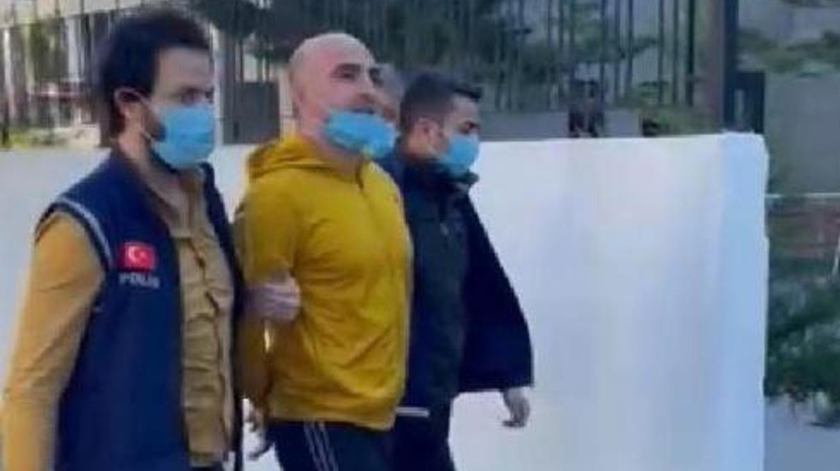 1 ay inşaat işçisi gibi çalışan polis, cinayet şüphelisini yakaladı