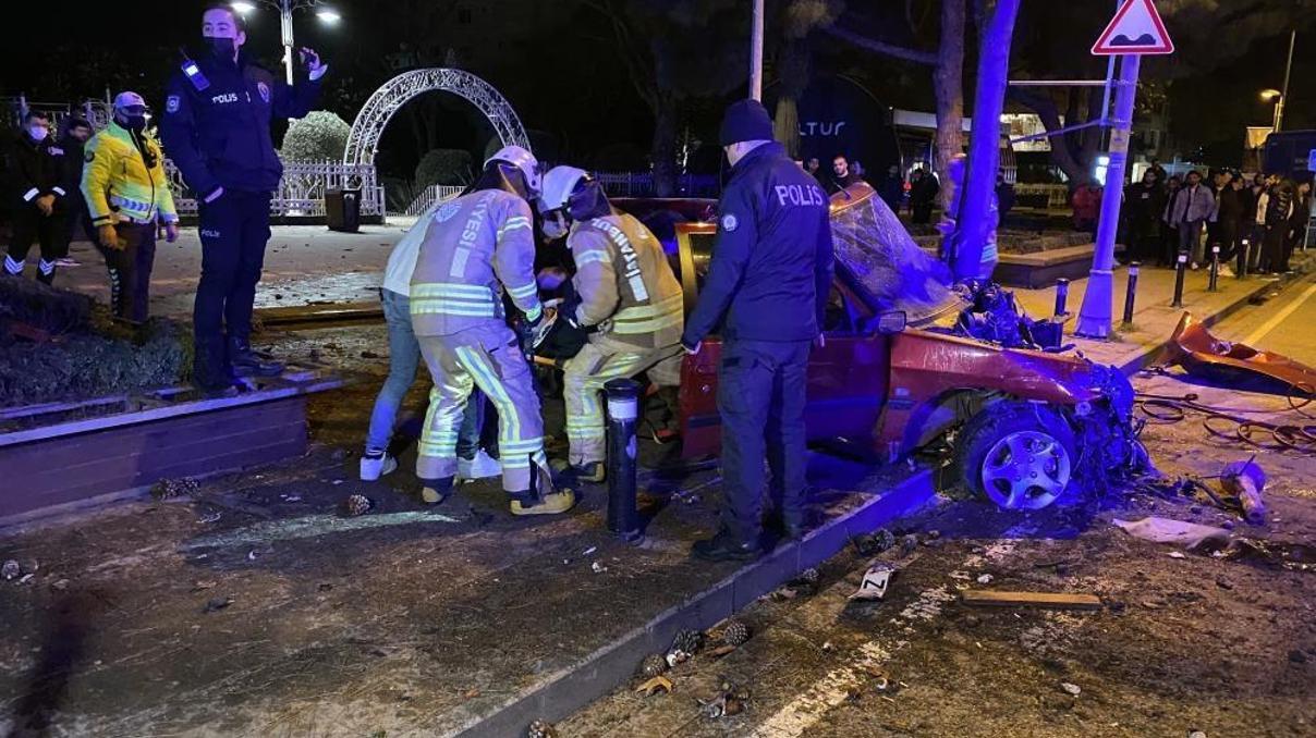 Kadıköy Bağdat Caddesinde feci kaza