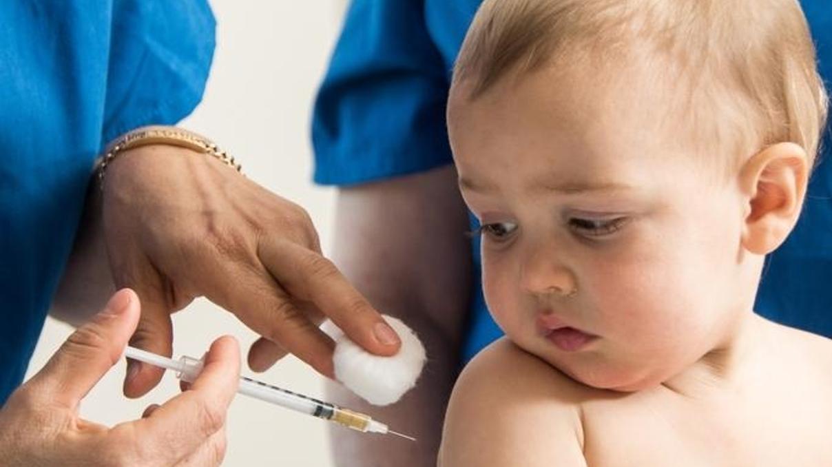 İngilterede çocuk felci alarmı İngilterede çocuk felci alarmı