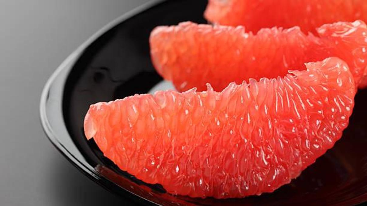 Vitamin deposu greyfurt tüketirken dikkat Vitamin deposu greyfurt tüketirken dikkat