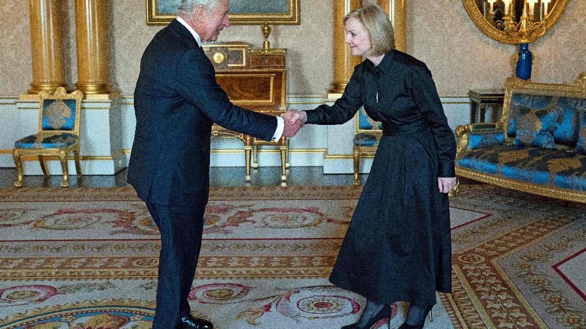 Liz Truss, Kral Charlesa iklim zirvesinde konuşma yapmamasını tavsiye etti