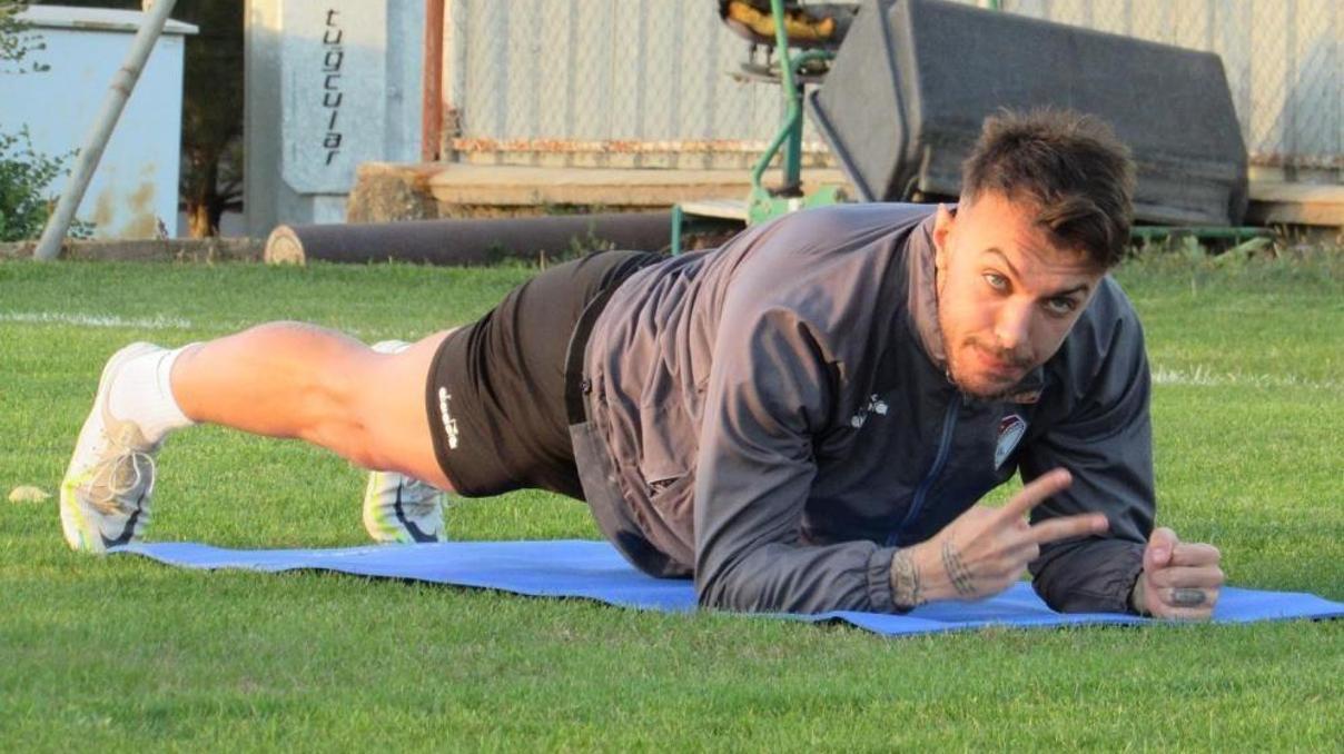 Kadro dışı kalan Feyzullah Şahin, Elazığspor’a veda etti