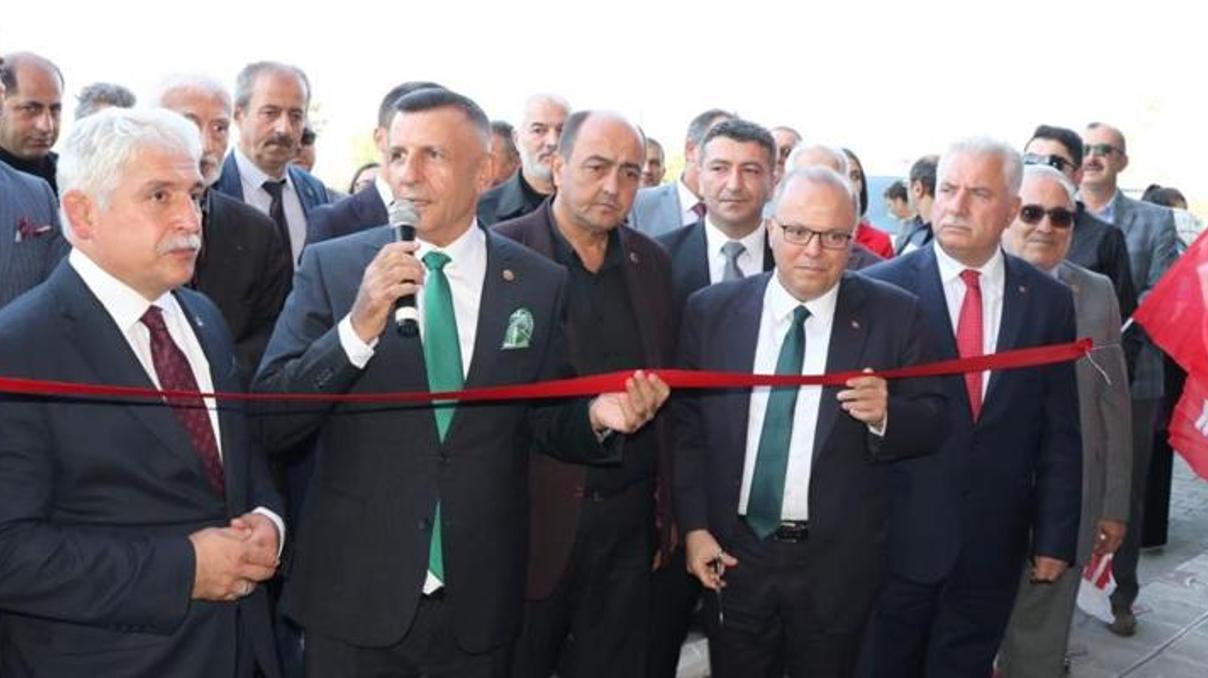 Zonguldakta MHP’ye 500 yeni katılım Zonguldakta MHP’ye 500 yeni katılım