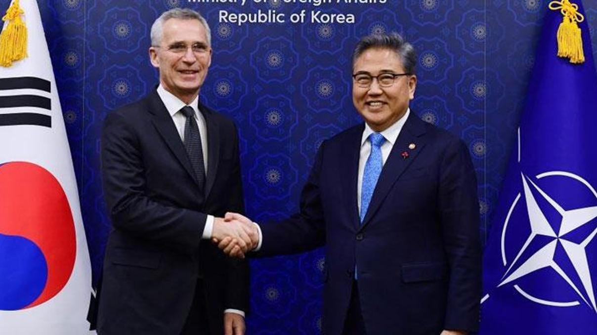 NATO Genel Sekreteri Stoltenberg, Asya turunun ilk durağı Güney Korede NATO Genel Sekreteri Stoltenberg, Asya turunun ilk durağı Güney Korede