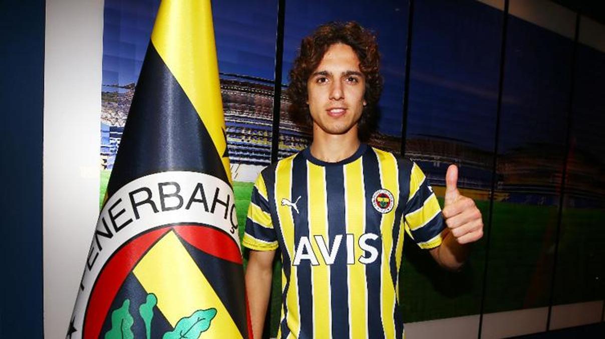 Fenerbahçe Emre Demiri Samsunspora kiraladı Fenerbahçe Emre Demiri Samsunspora kiraladı