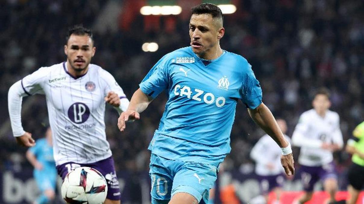 Galatasarayın Alexis Sanchez teklifini açıkladı Galatasarayın Alexis Sanchez teklifini açıkladı